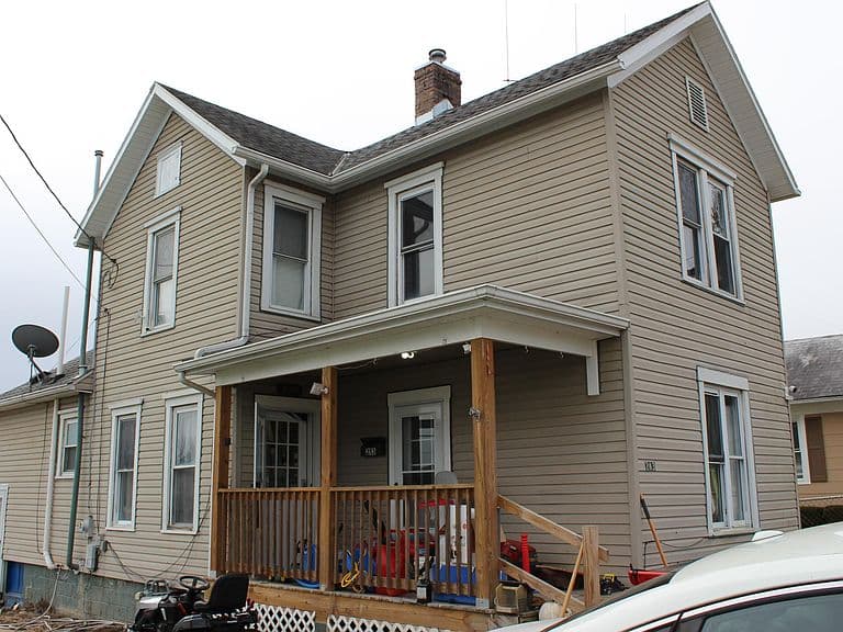 Listing photo 4