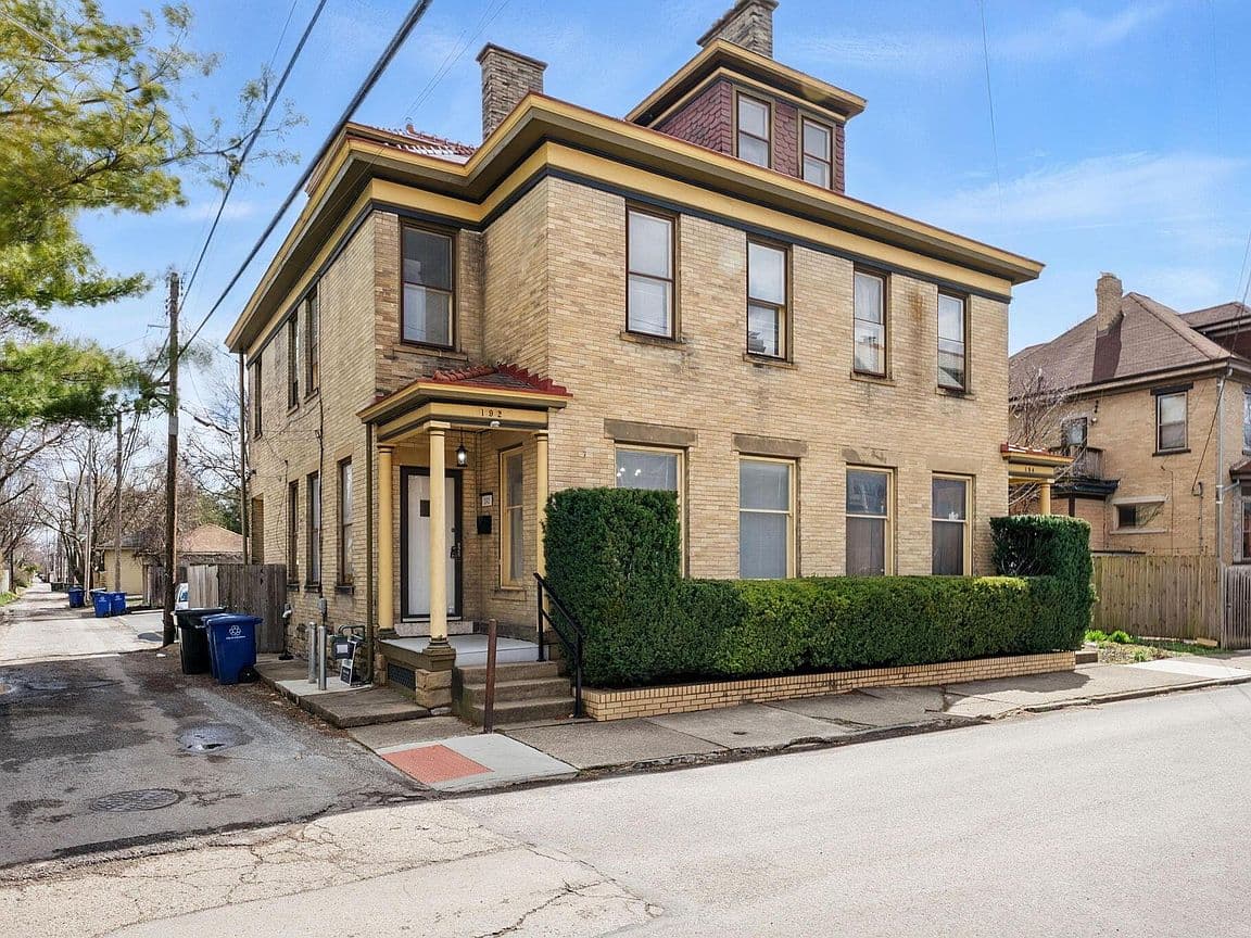 Primary listing photo