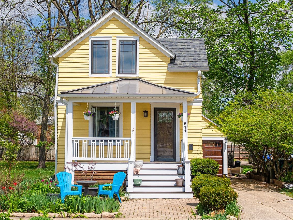 Primary listing photo