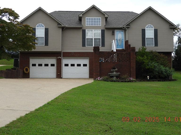 Listing photo