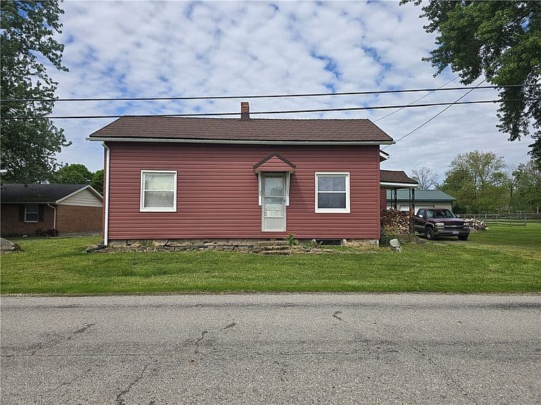 Listing photo 2
