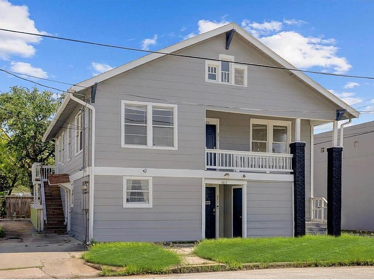 Listing photo 4