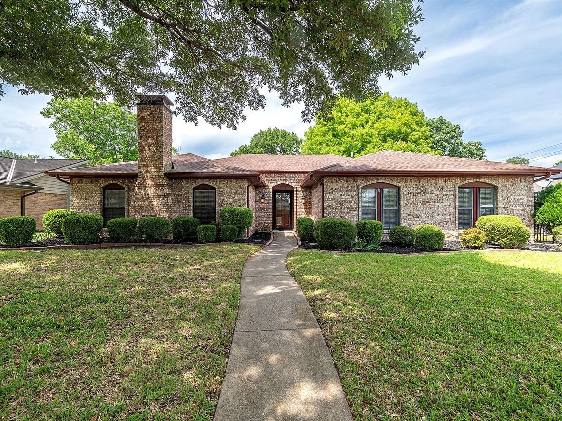 Primary listing photo