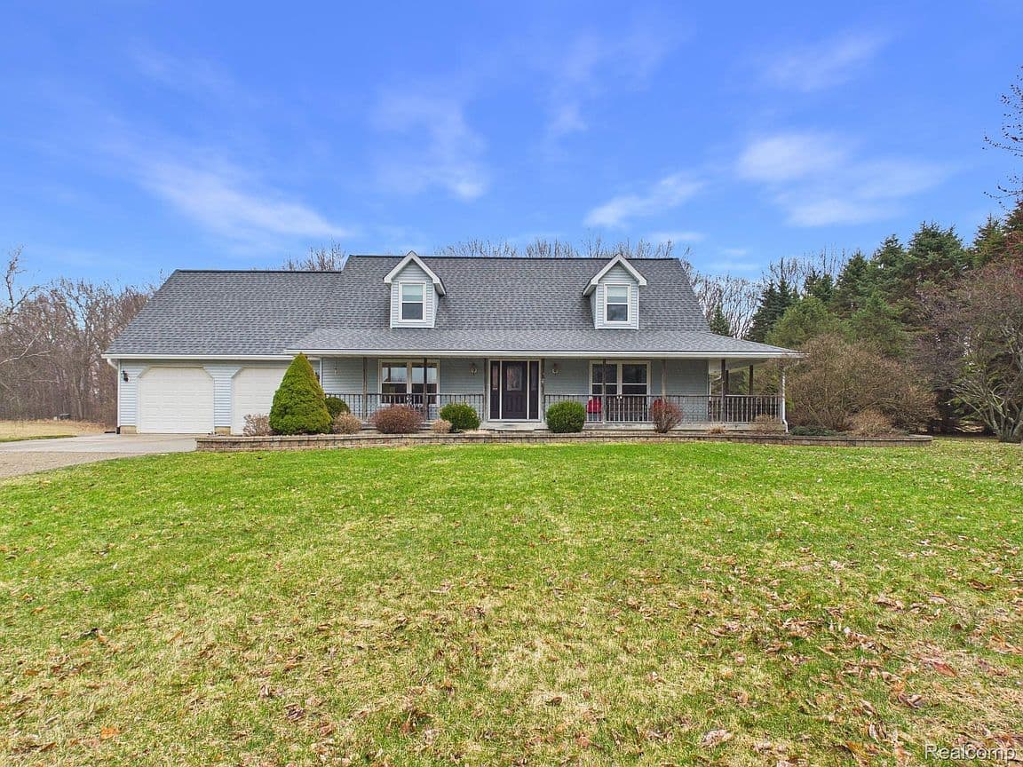 Primary listing photo