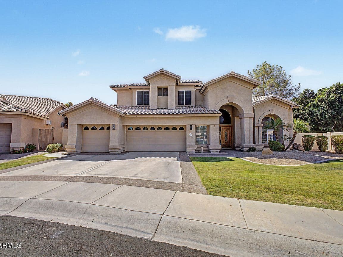 Primary listing photo