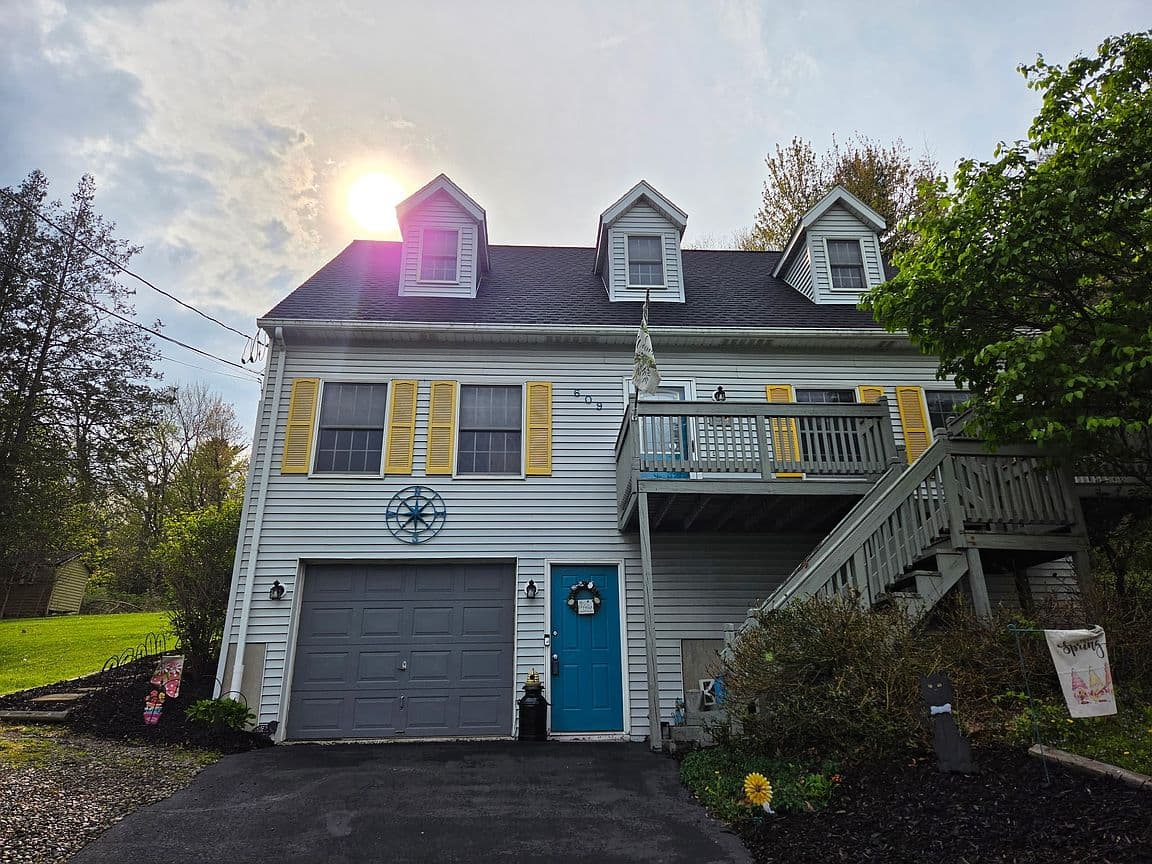 Primary listing photo