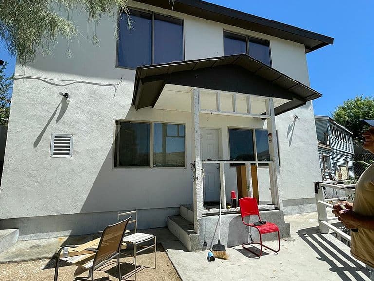 Listing photo 5