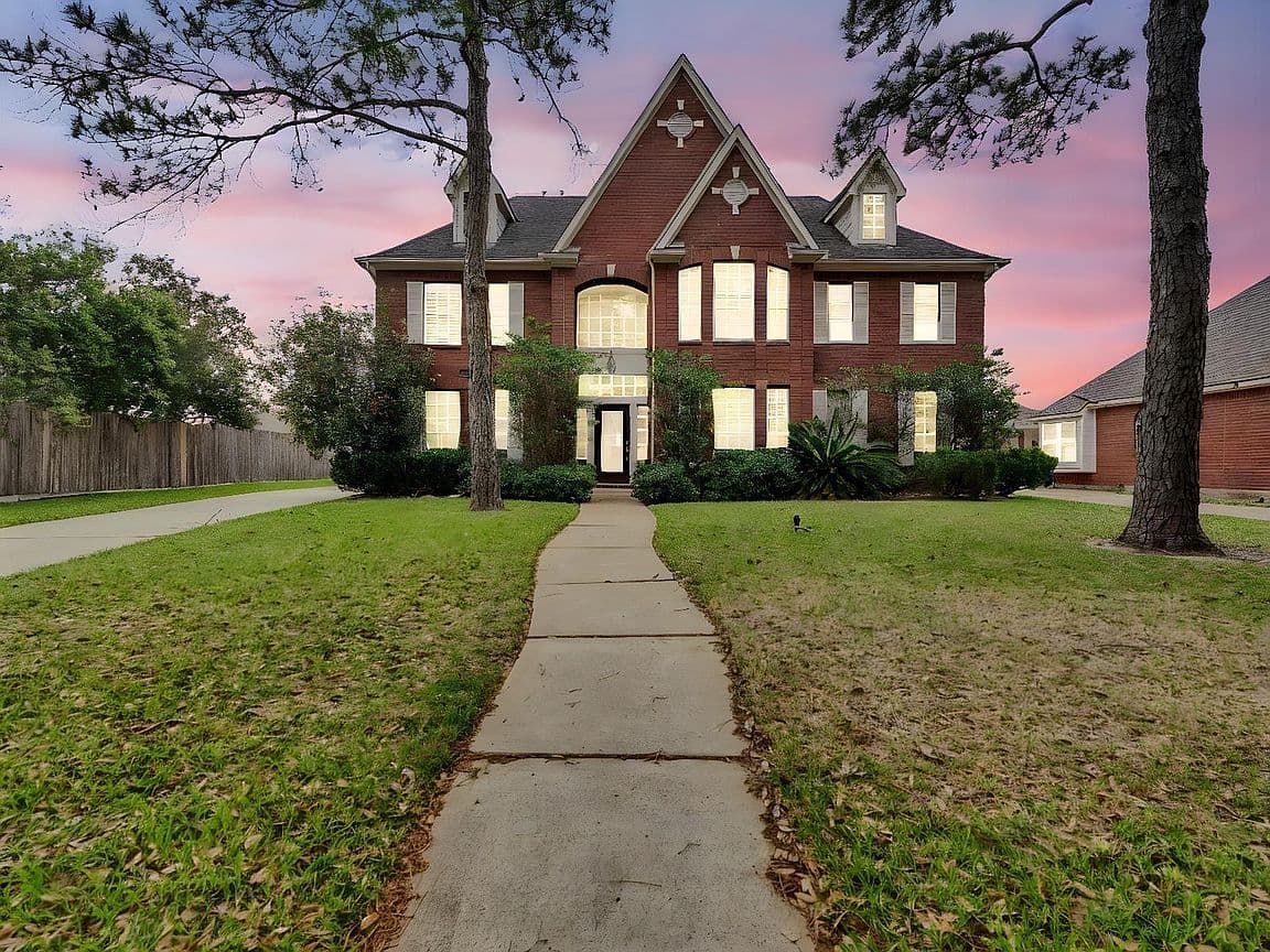 Primary listing photo