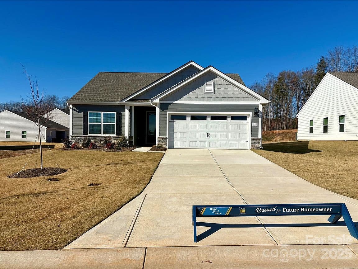 Primary listing photo
