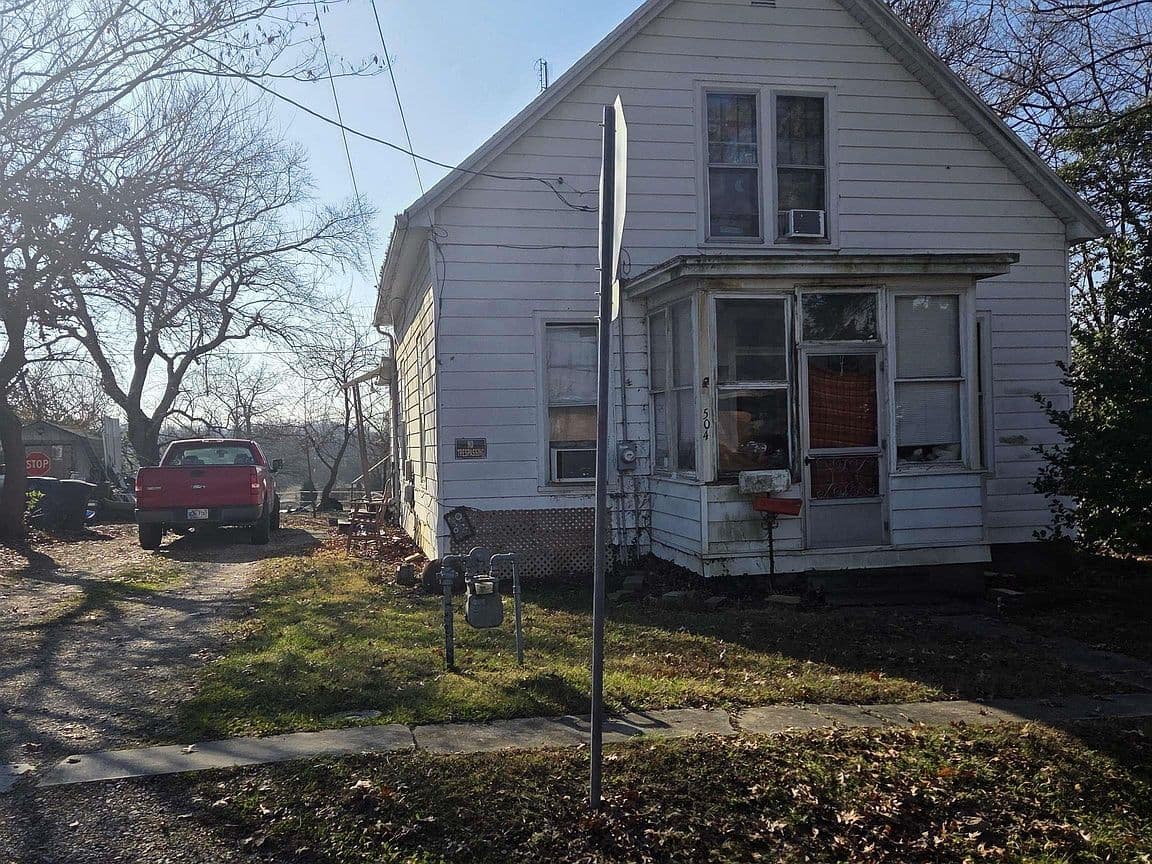 Primary listing photo