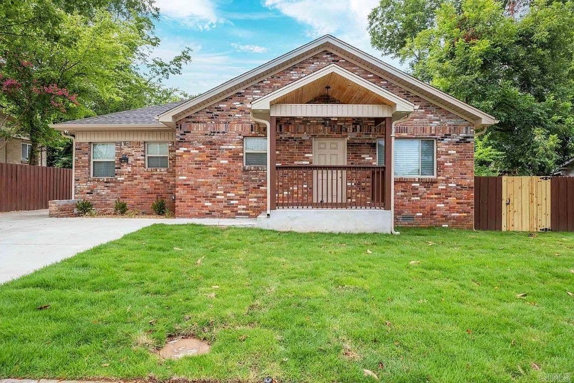 Primary listing photo