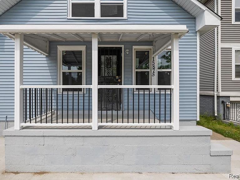 Listing photo 4