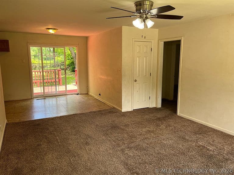 Listing photo 5
