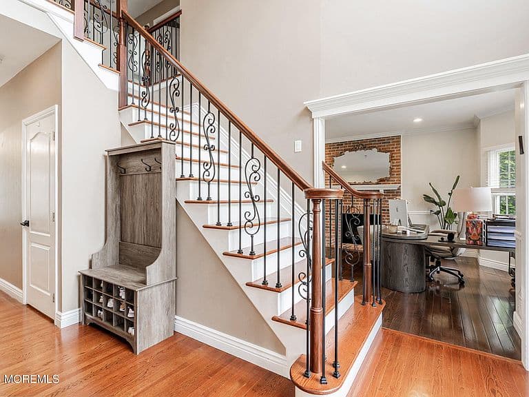 Listing photo 4