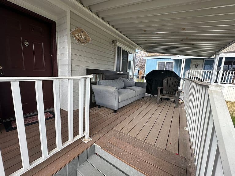 Listing photo 3