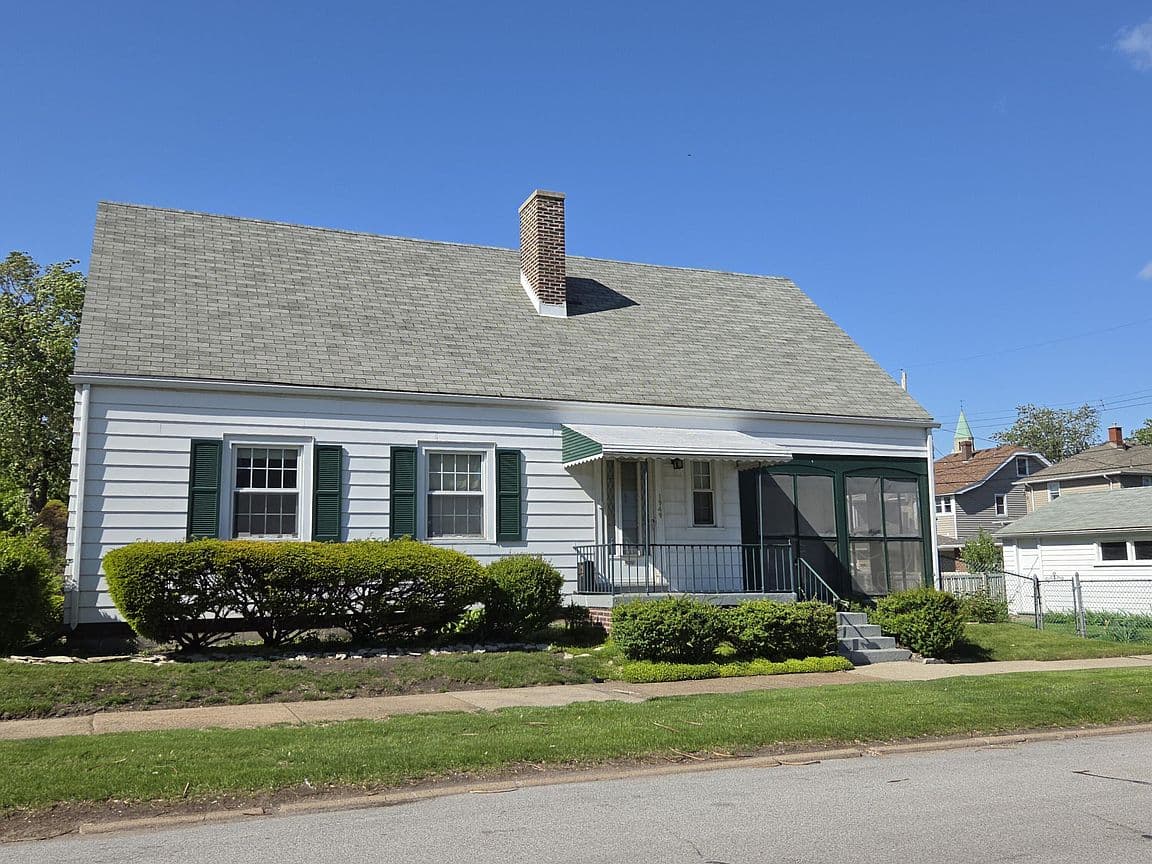 Primary listing photo