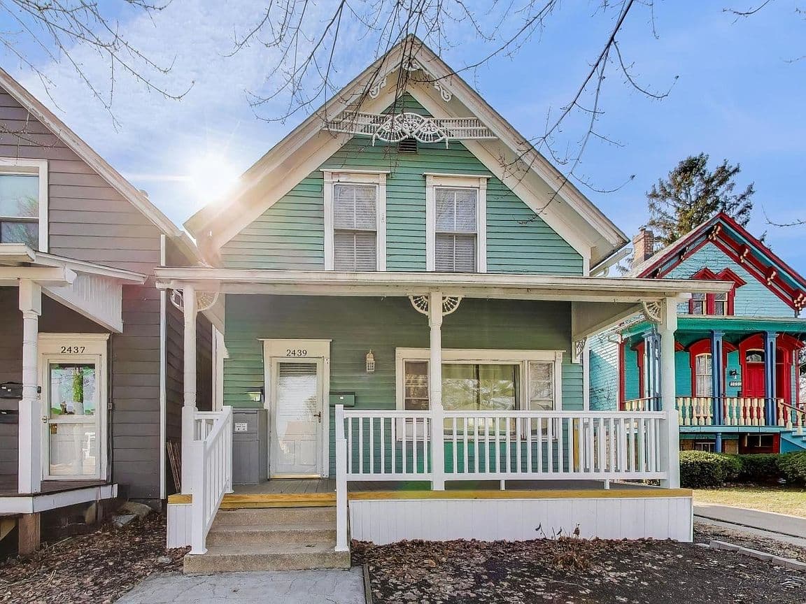 Primary listing photo
