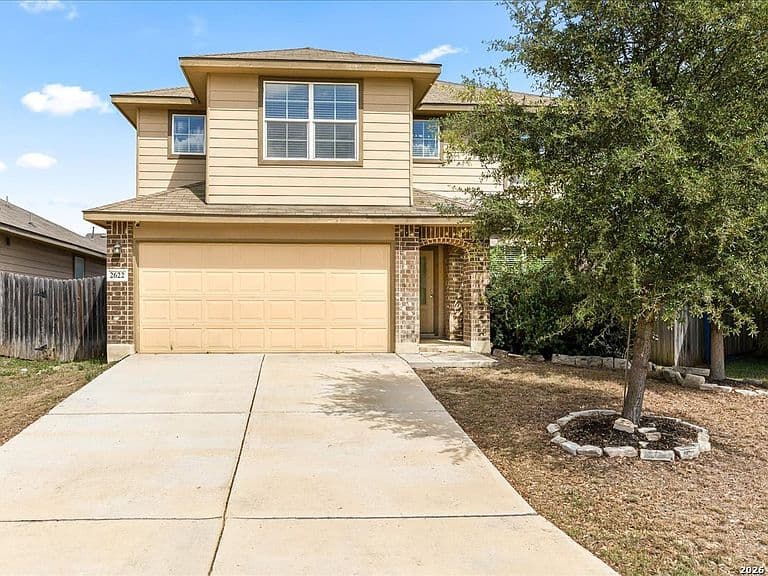 Listing photo 5