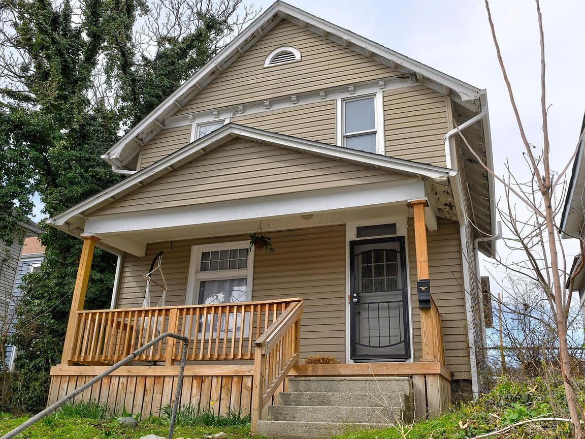 Primary listing photo
