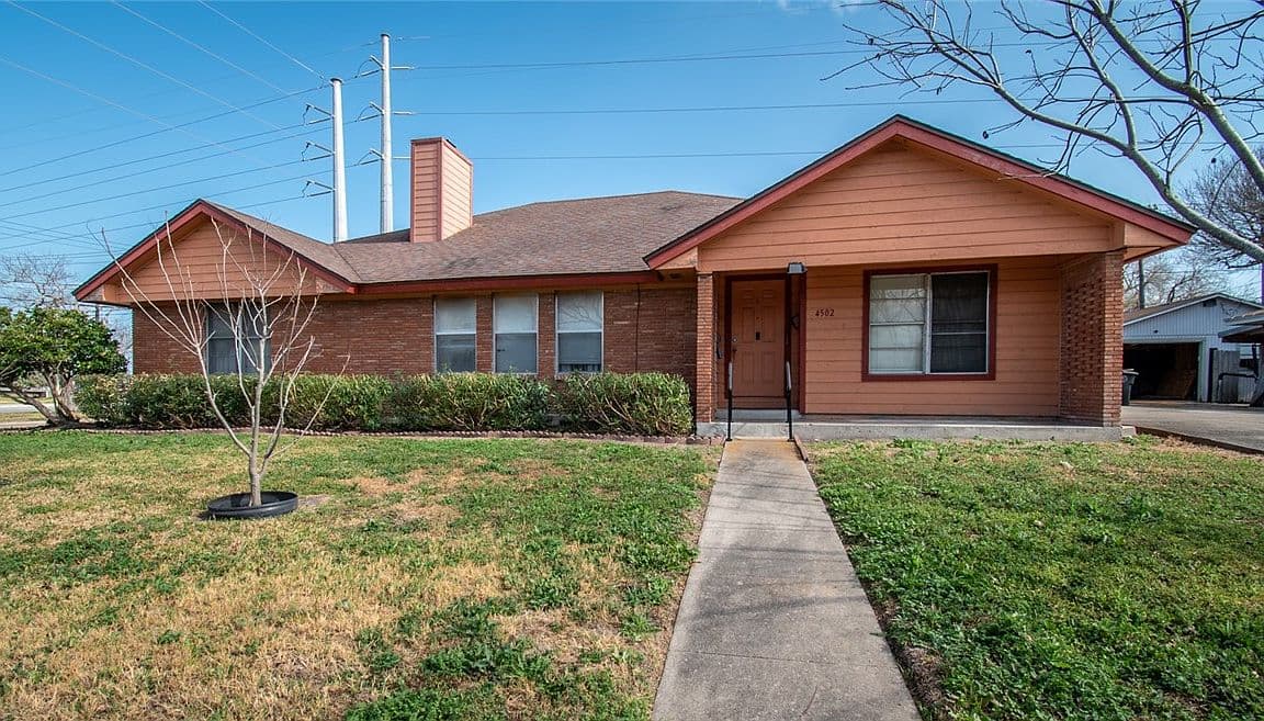 Primary listing photo