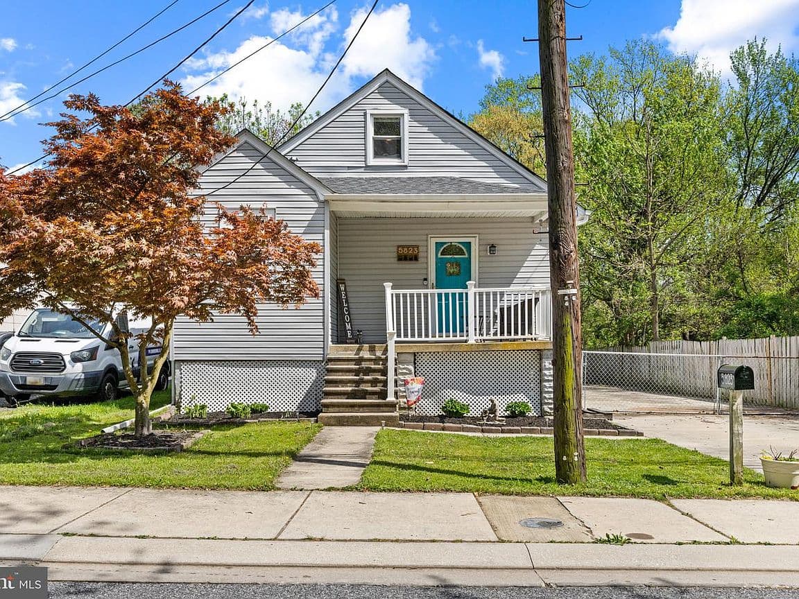 Primary listing photo