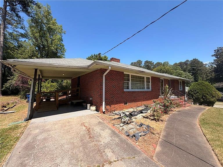 Listing photo 4