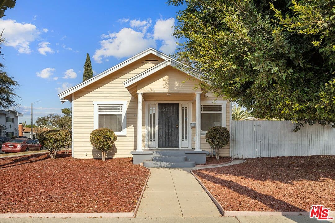 Primary listing photo