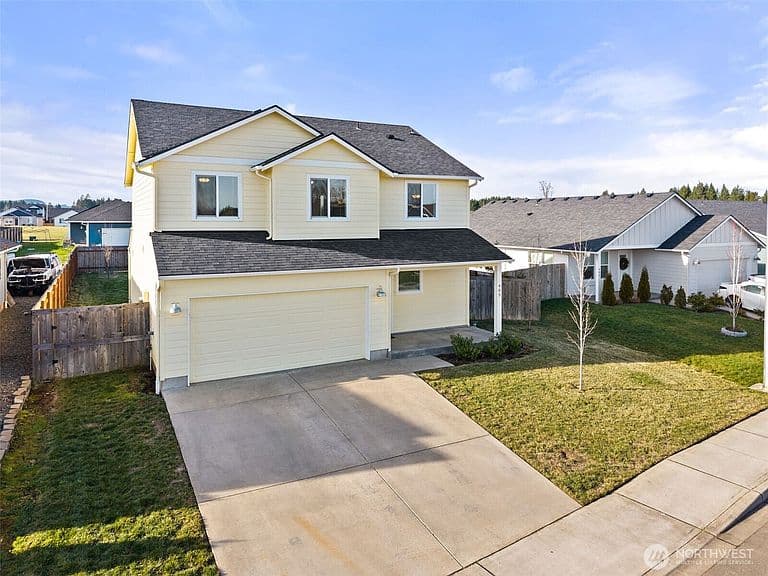 Listing photo 3