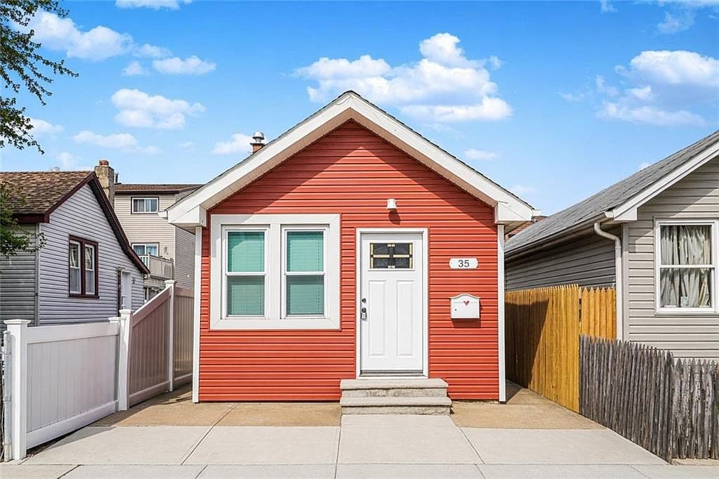 Primary listing photo