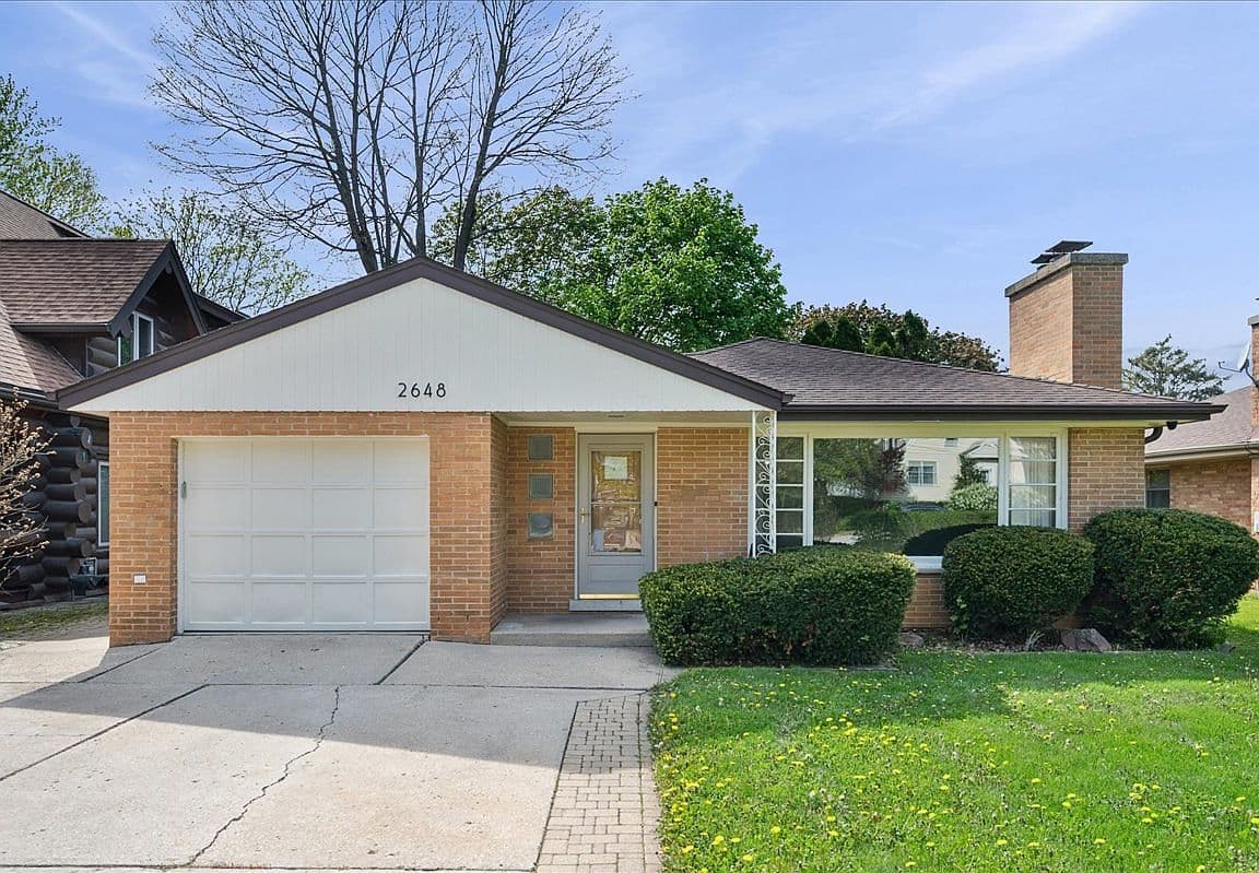 Primary listing photo