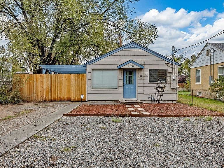 Listing photo 4
