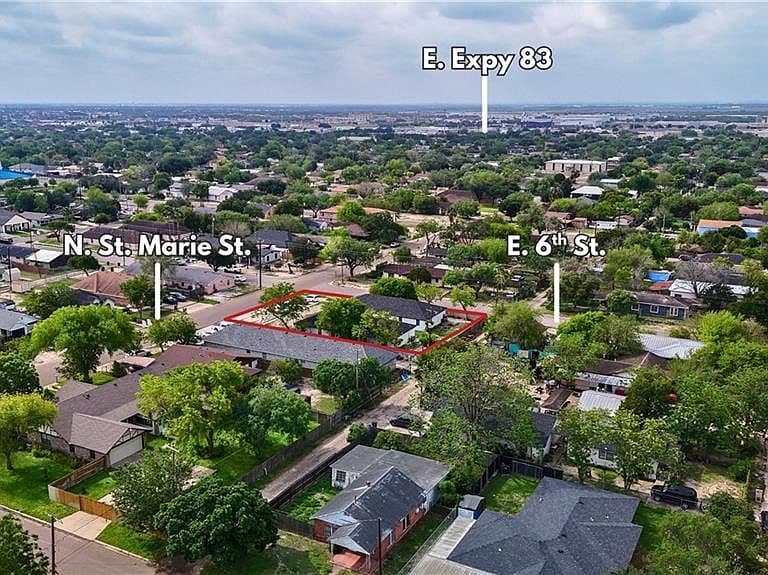 Listing photo 3