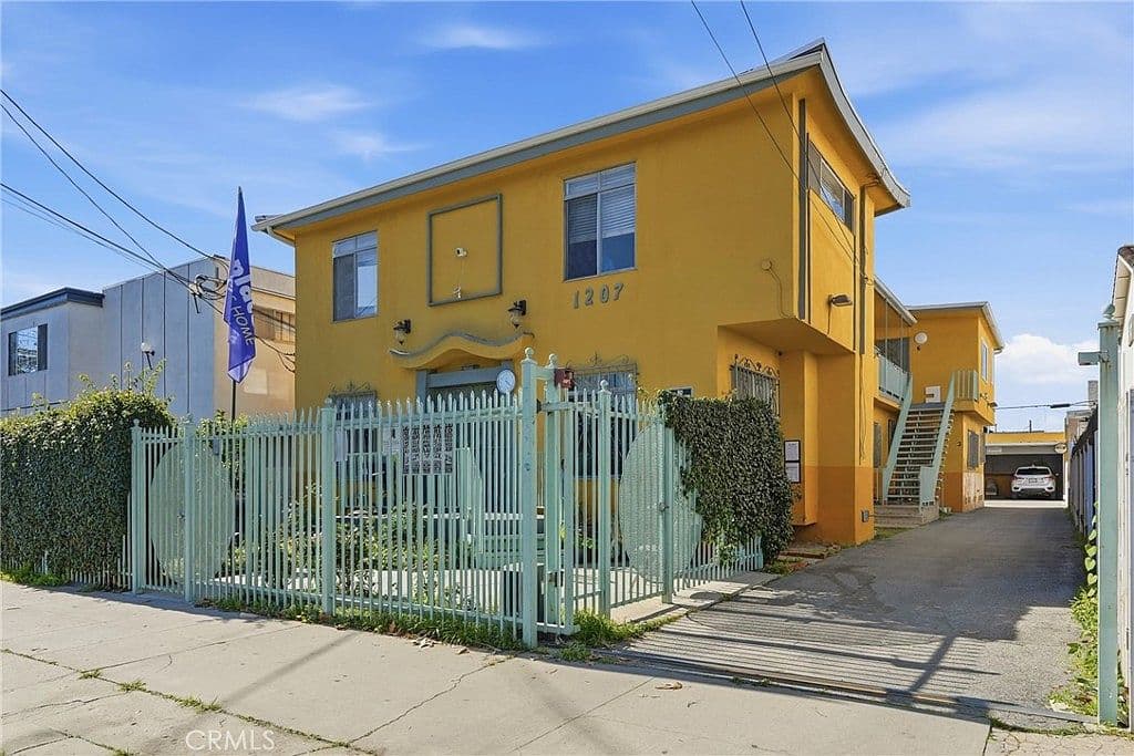 Primary listing photo