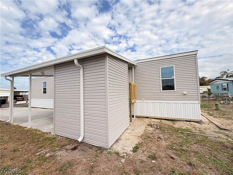 Listing photo 5