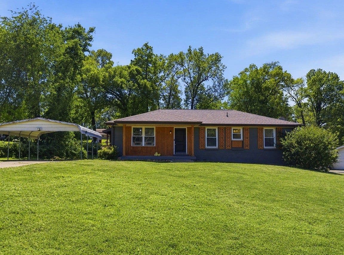 Primary listing photo