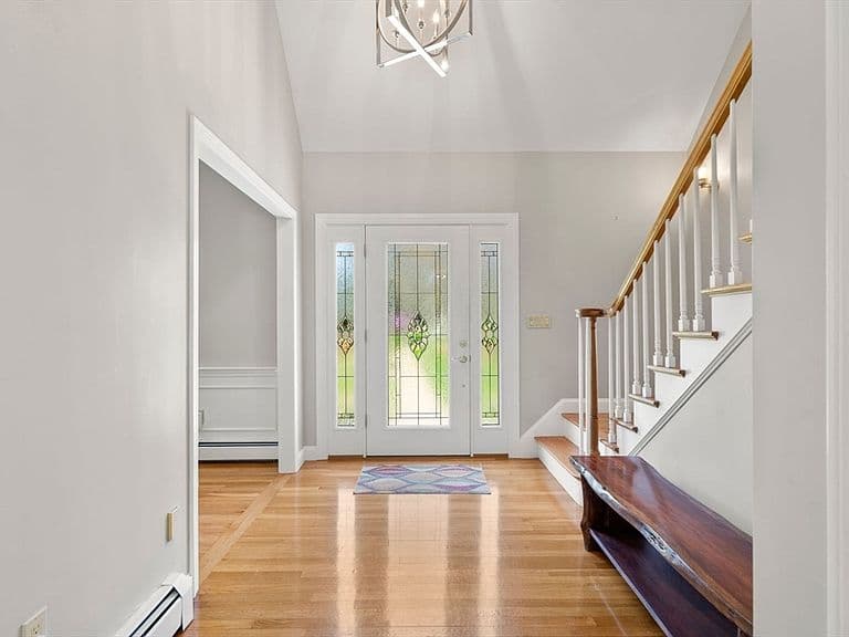 Listing photo 5