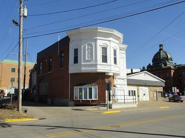 Listing photo