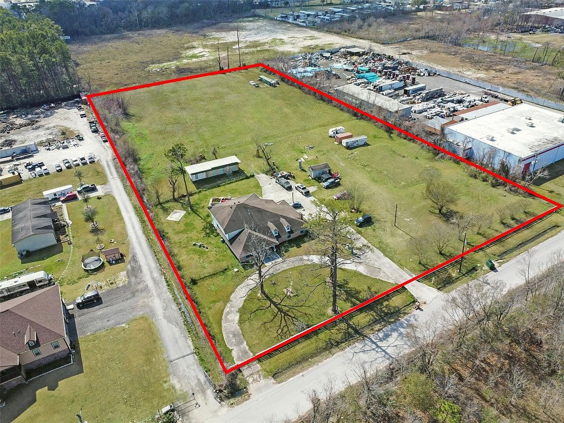 Primary listing photo