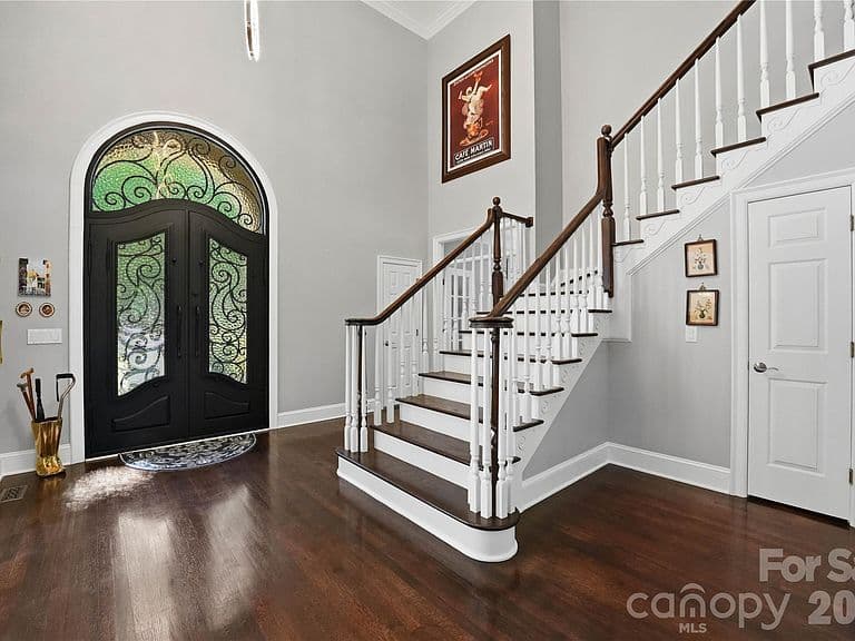 Listing photo 4