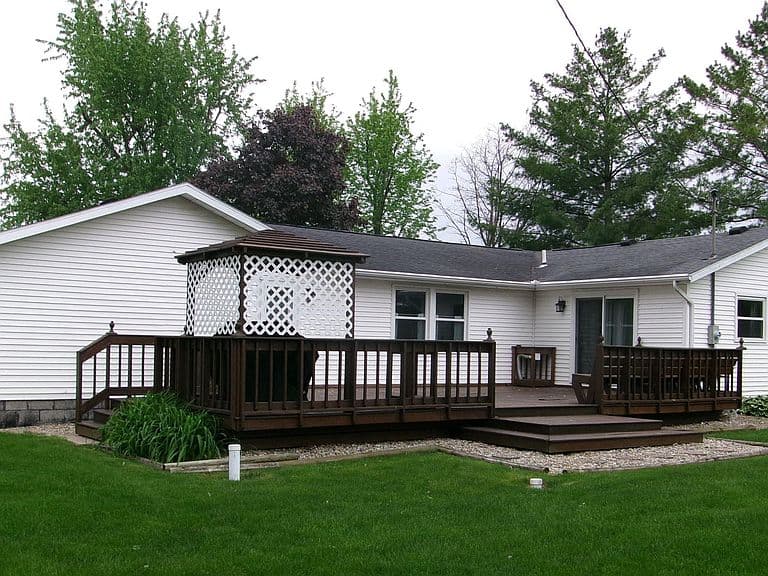 Listing photo 5