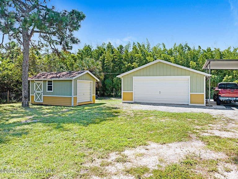 Listing photo 5