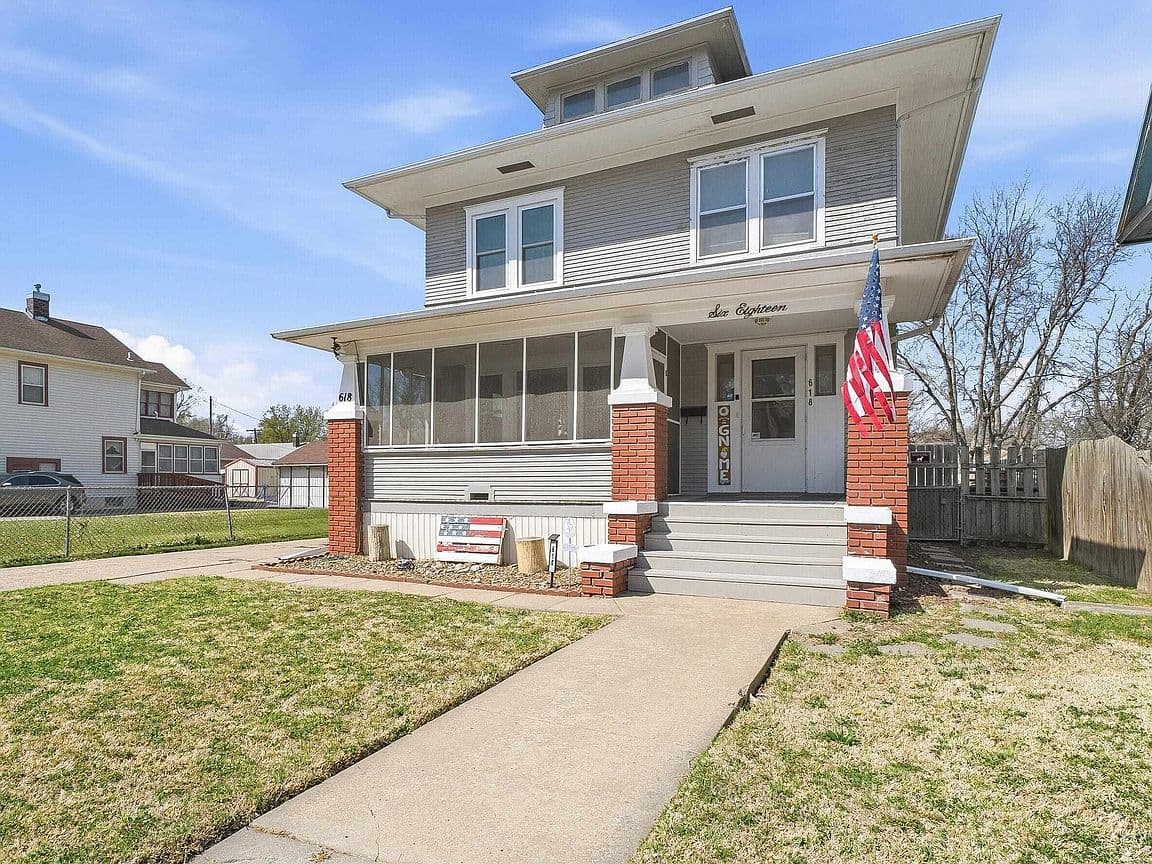 Primary listing photo