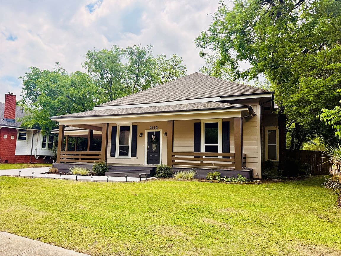 Primary listing photo
