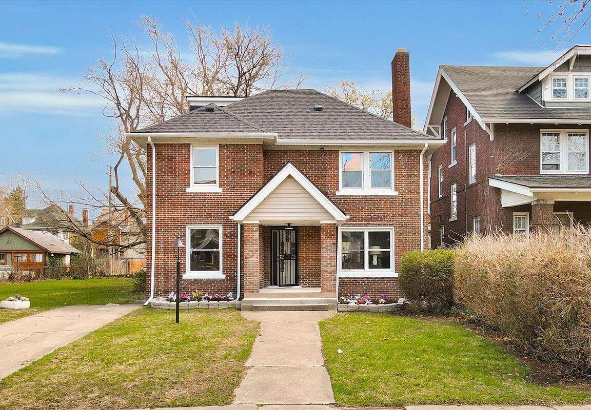 Primary listing photo