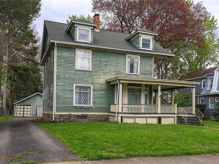 Listing photo