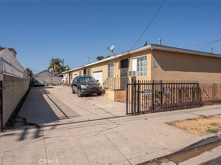 Listing photo 5
