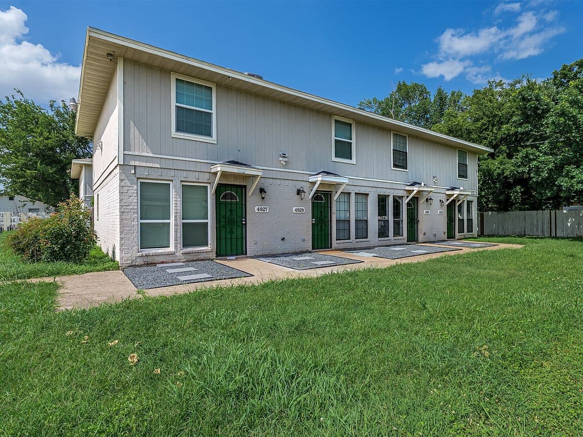 Primary listing photo