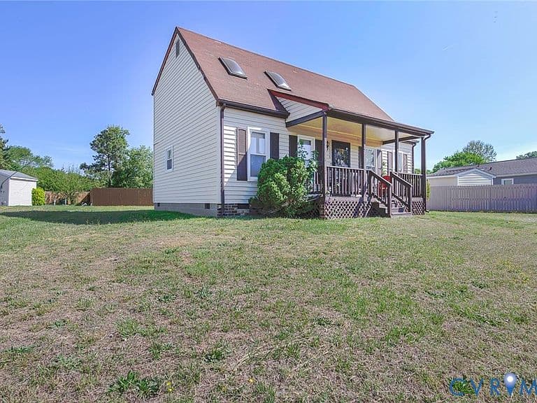 Listing photo 3