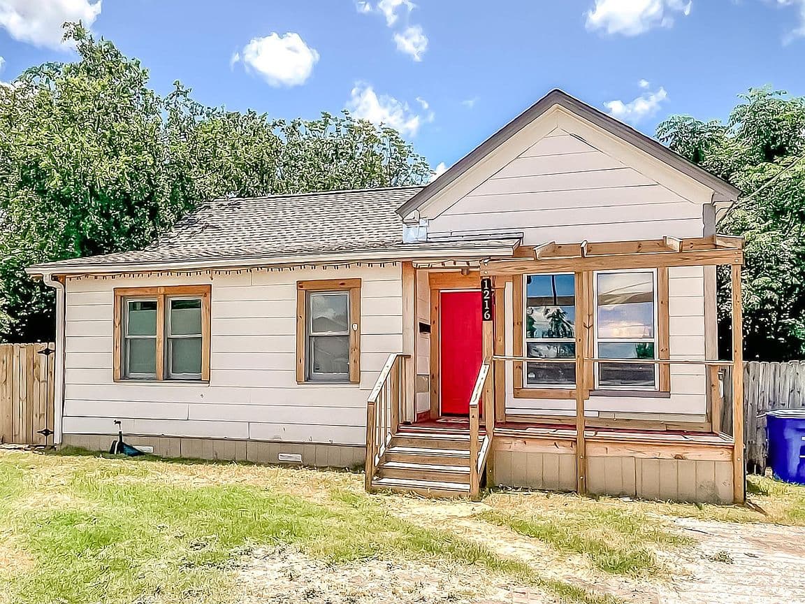 Primary listing photo