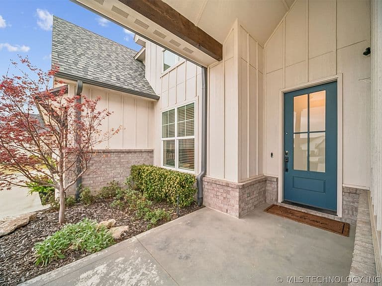 Listing photo 4